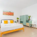 2 Bedroom On The 아파트 *