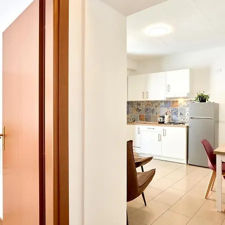 Apartment 2 Bedroom On The Como