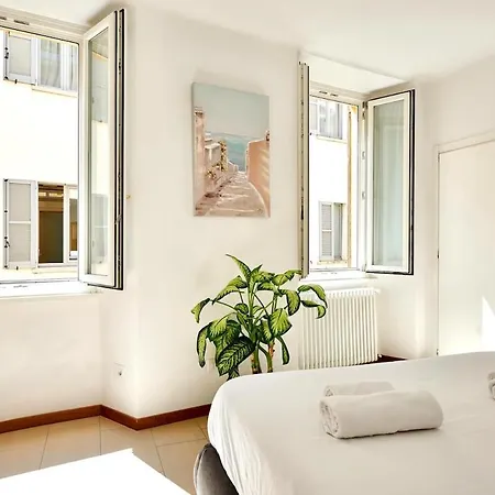 Apartment 2 Bedroom On The *