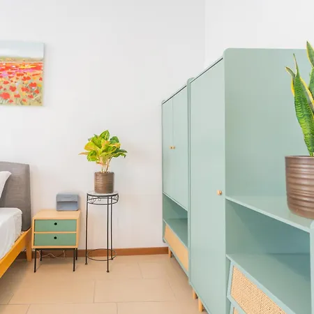 2 Bedroom On The Como