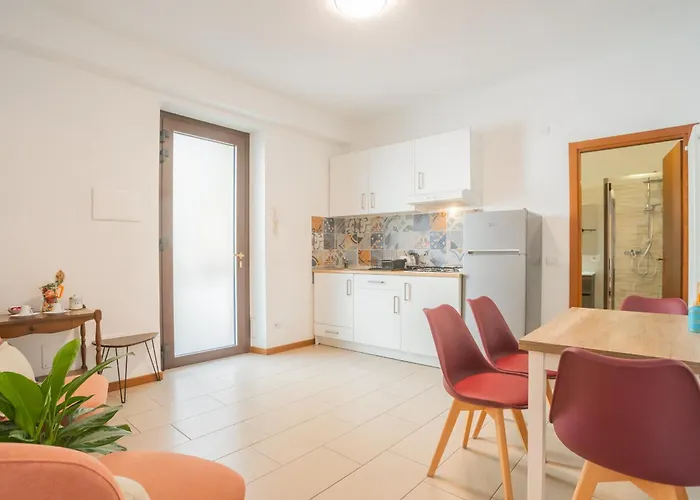 Апартаменты 2 Bedroom On The Комо