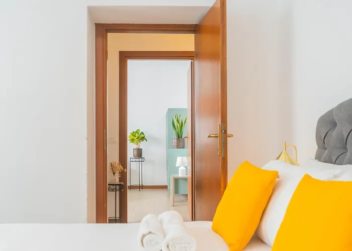 Апартаменты 2 Bedroom On The Комо